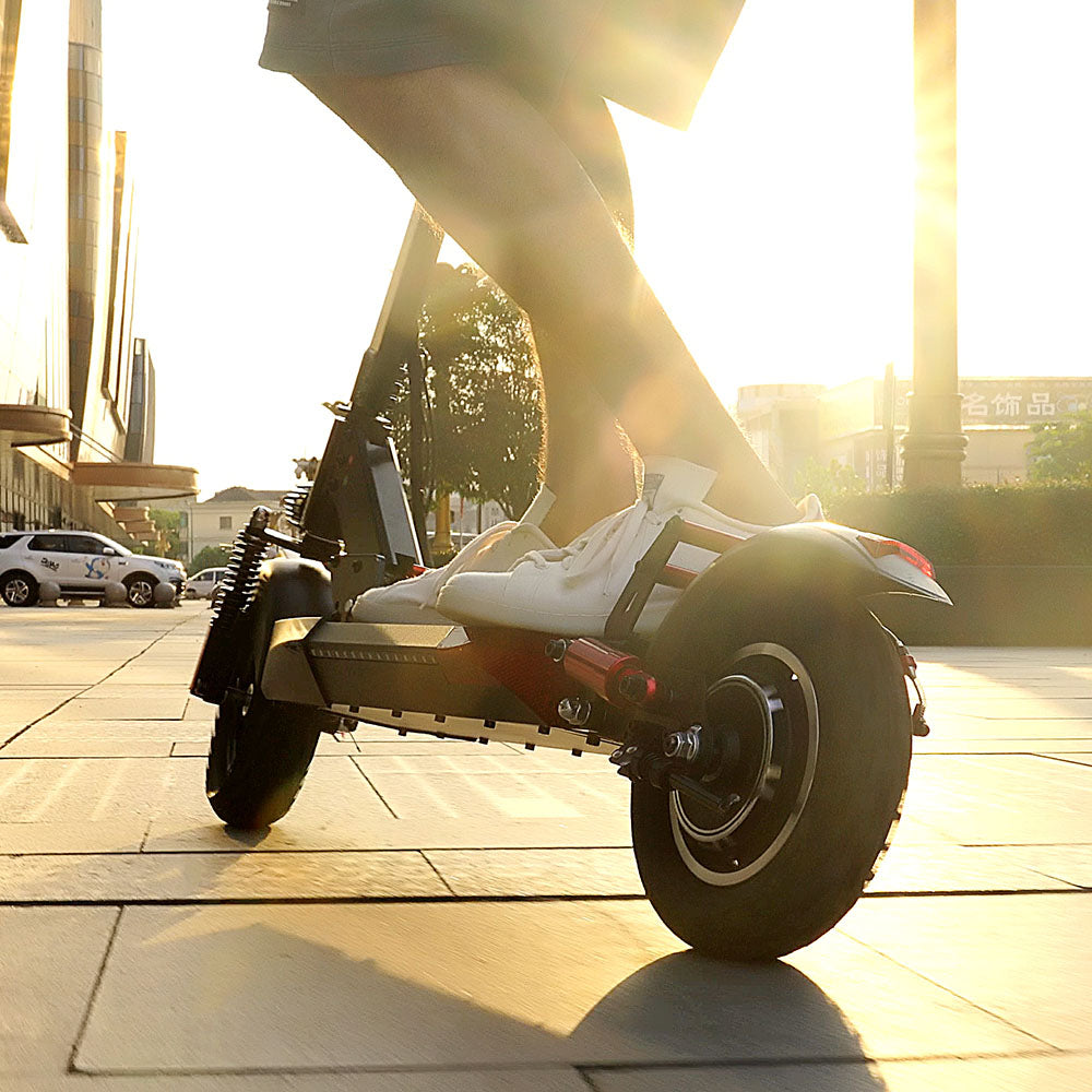 KuKirin M4 pro 70km Super long range off-road electric scooter | 500W, 48V, 18Ah battery, IPX4 waterproof, can be shipped to UK or EU Country